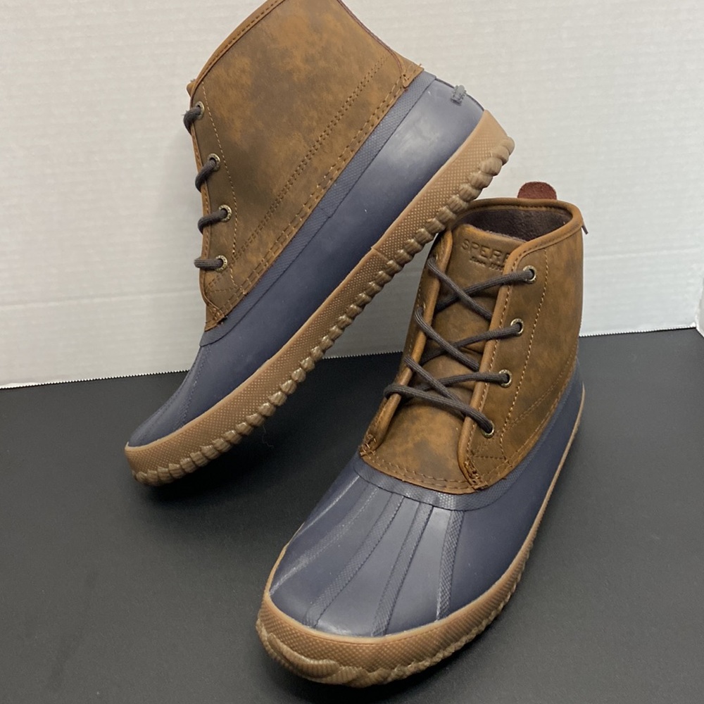 Sperry Men's Breakwater Brown and Dark Blue Leather Duck Boots Size 11.5